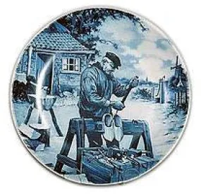 Collectible Plates Clogmaker Blue